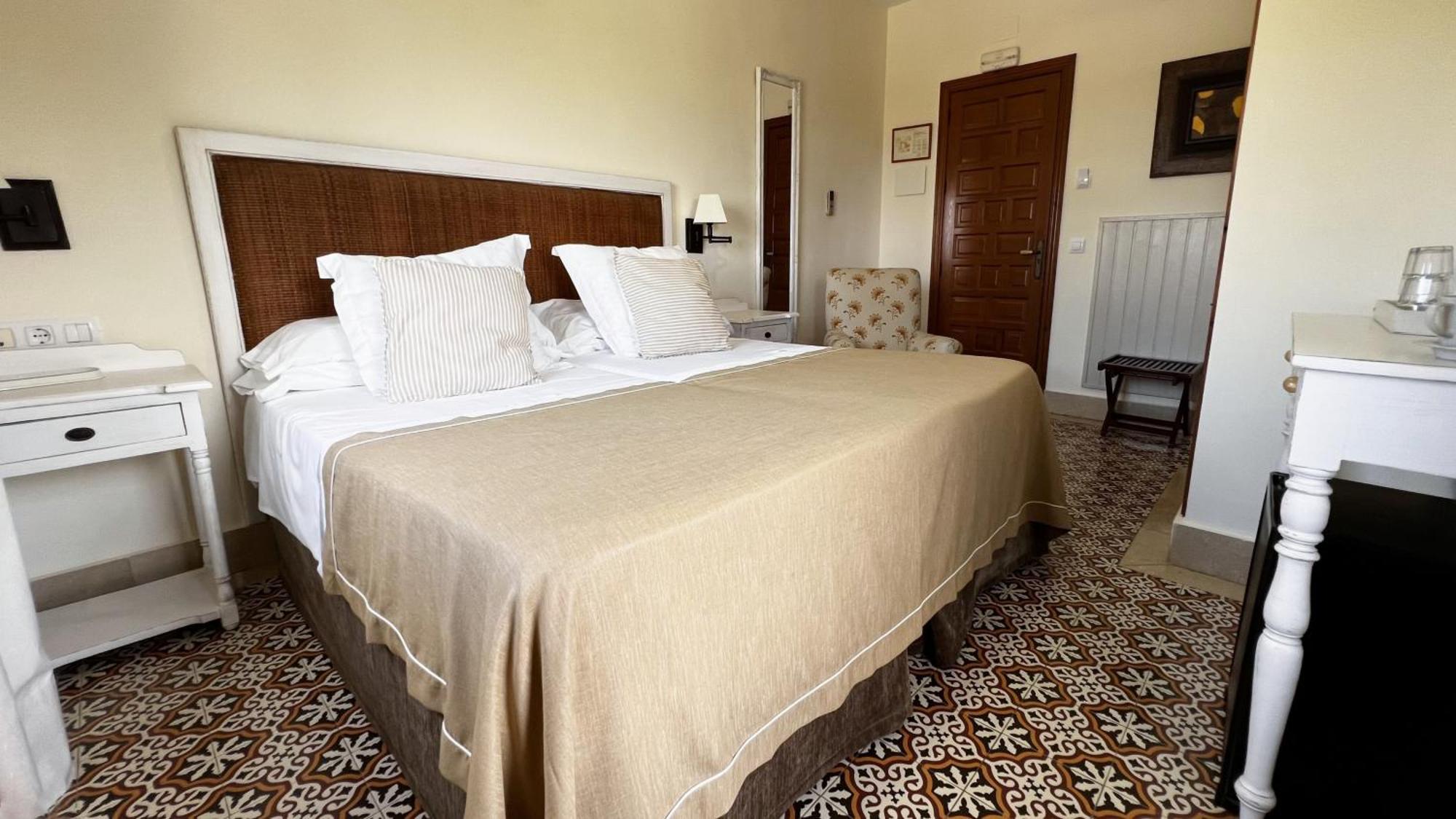 Hotel Sindhura Vejer de la Frontera Dış mekan fotoğraf