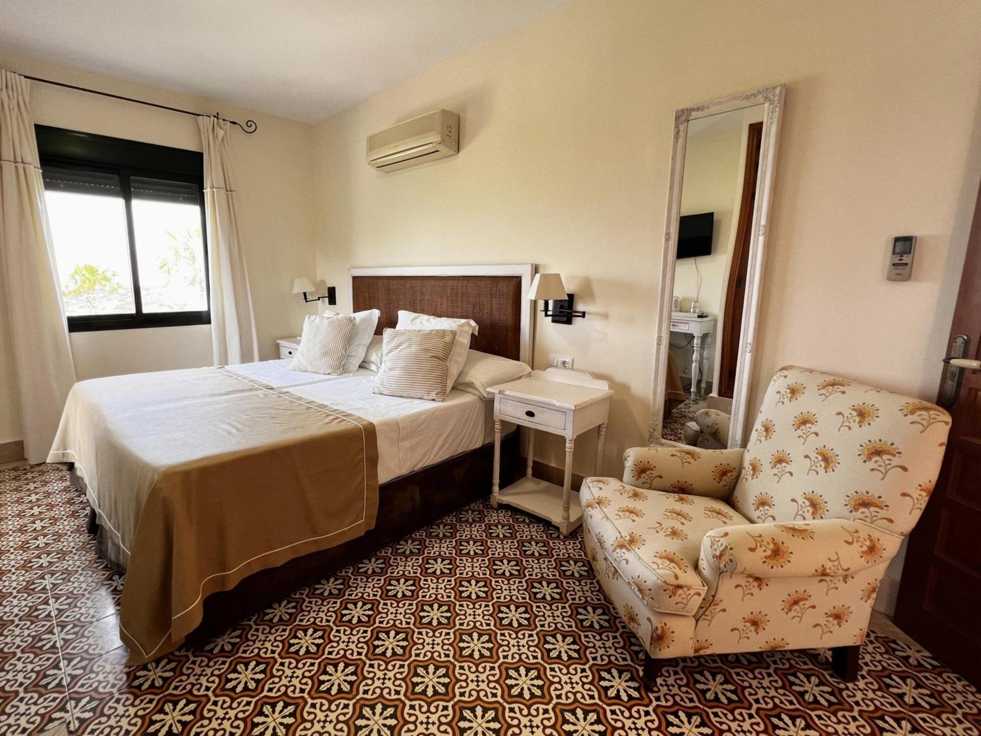 Hotel Sindhura Vejer de la Frontera Dış mekan fotoğraf